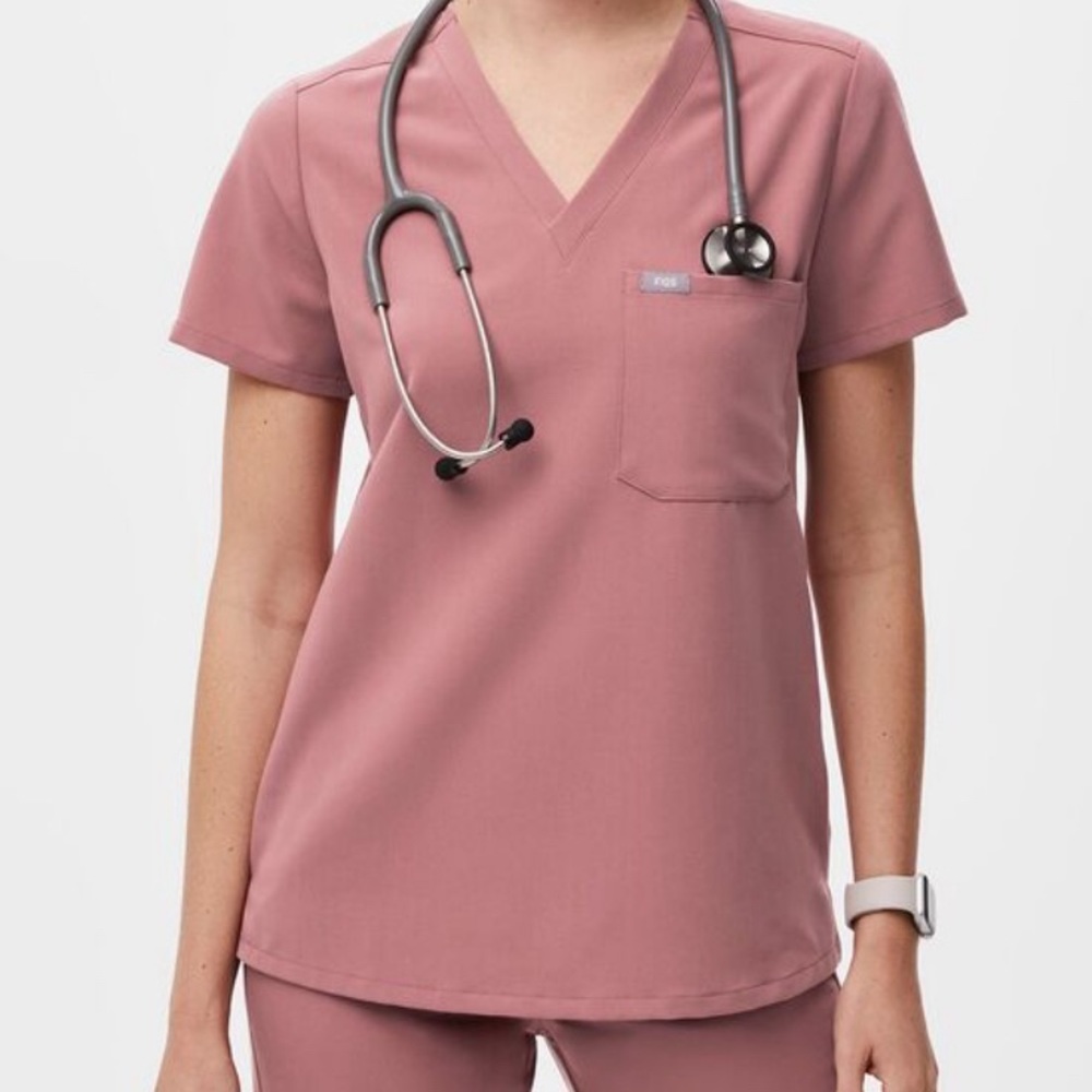 Figs Scrub Top